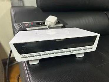 Satovi za kuću: Medion radio-budilnik sa CD plejerom - Kompaktni radio sat/pažnjik — 12