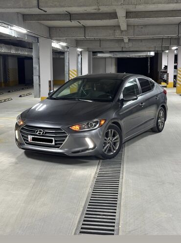 расрочкага машина берилет: Hyundai Elantra: 2017 г., 2 л, Автомат, Бензин, Седан