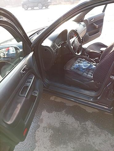 Volkswagen: Volkswagen Golf: 2000 г., 2 л, Механика, Хэтчбэк — 6