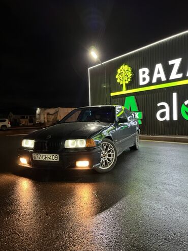 BMW: BMW 3 series: 1.8 l | 1996 il Sedan — 1