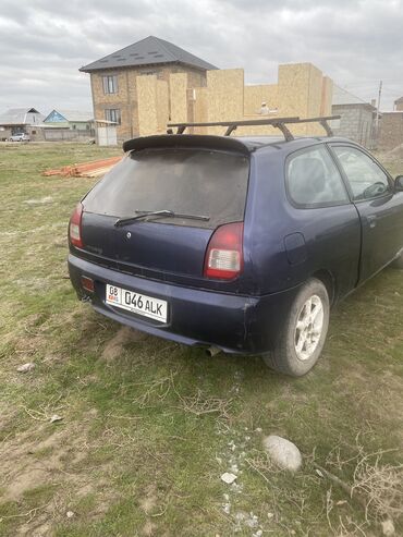мазда 323 ф: Mitsubishi Colt: 2001 г., 1.3 л, Механика, Бензин, Купе