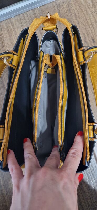 Torbe: Materijal: Veštačka koža — 6