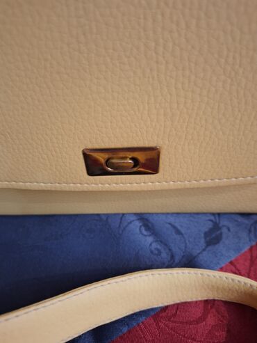 Koledžice: Defacto, M, Veštačka koža, Sa postavom — 15