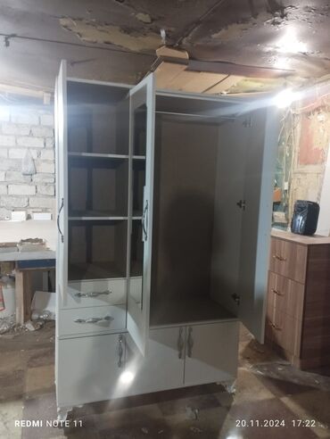 Dolablar: Yeni, Açılan, 3 qapılı Düz dolab, Qarderob, paltar dolabı, Türkiyə — 3