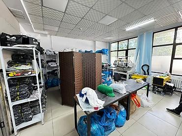 Продажа другой коммерческой недвижимости: Продаю коммерческое помещение По адресу: ул.Фрунзе 553 пер — 4