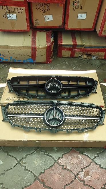 решетка w221: Решётки радиатора для Mercedes-Benz 213 кузова темный матовая решотка — 1