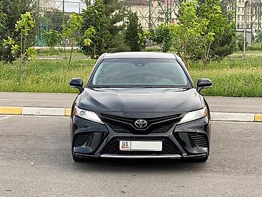 Toyota: Toyota Camry: 2018 г., 2.5 л, Бензин, Седан — 2