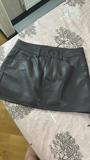 short: 36 razmer yubka short tezedi alinib 80 azn 1 defe geyinilib 30 azn — 1