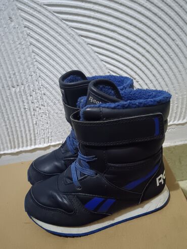 Čizme: Čizme, Reebok, Veličina - 28 na lalafo.rs — 10 Čizme: Čizme, Reebok, Veličina - 28 — 10