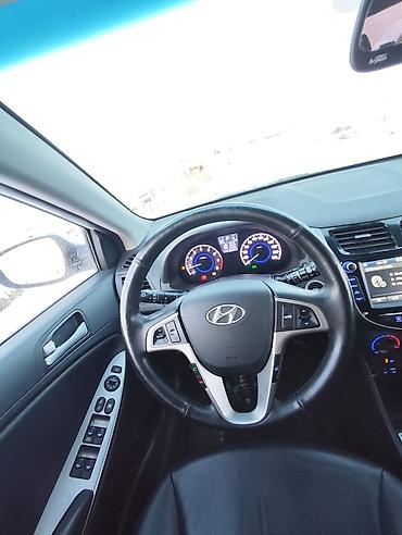 Hyundai: Hyundai Accent: 2018 г., 1.4 л, Автомат, Бензин, Хэтчбэк — 15