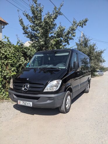 шинный центр бишкек фото: Жеңил жүк ташуучу унаа, Mercedes-Benz