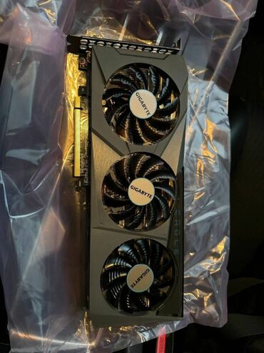 Sərt disklər (HDD): Videokart Gigabyte GeForce RTX 3070, 8 GB