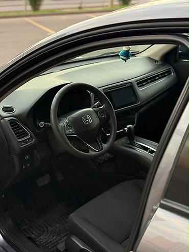 фары на срв: Honda HR-V: 2015 г., 1.8 л, Вариатор, Бензин, Кроссовер — 5