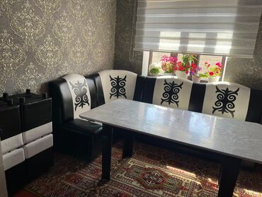 плетенный мебель: Комплект стол и стулья Кухонный, Б/у