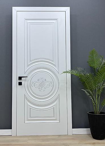 otaq qaplari: Daxili otaq zərli qapilarimiz, iki tərəfli haşiyə, çərçivə ile — 1