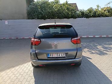 Used Cars: Citroën C4 Picasso – kompaktni monovolumen, siva metalik boja — 6