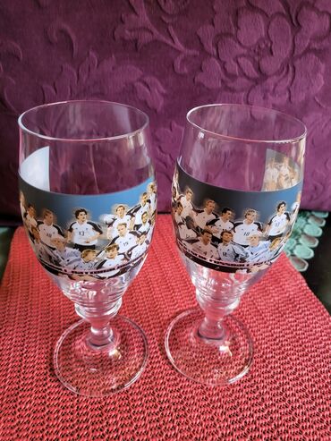 Čaše: Case nove za pivo iz 2005 godine. Case nove,dezen bez ostecenja,sve — 9