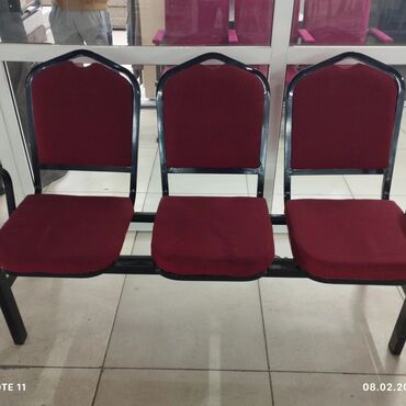Другая мебель: Кресла для актовых залов 3-х и 4-х секционные. Кресла в наличии и на — 8
