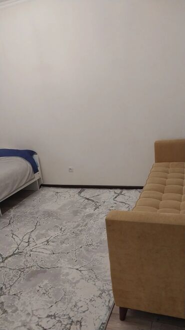 Посуточная аренда квартир: 1 комната, Постельное белье, Кондиционер, Парковка — 20