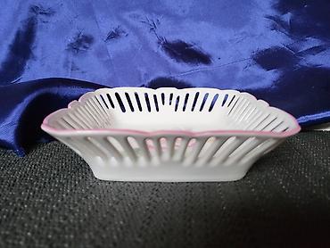 Ostalo posuđe: Nova dekorativna cinija iz 90ih. Reutter Zapadna Nemacka. Dekorativna — 7