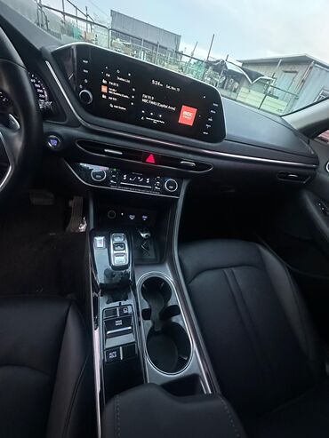 Hyundai: Hyundai Sonata: 2020 г., Бензин, Седан — 6