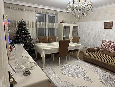 qorka bar: Qonaq otağı mebel dəsti Tərkibi: - Geniş bufet-komod: 4 qapılı,iri — 3