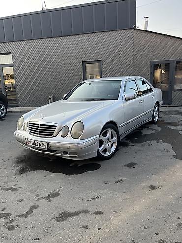 Mercedes-Benz: Mercedes-Benz E-Class: 2001 г., 2.8 л, Автомат, Бензин, Седан — 4