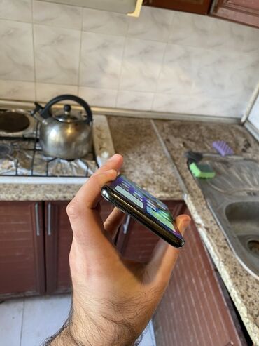 Apple iPhone: IPhone 11 Pro Max, 256 GB, Matte Midnight Green, Face ID -da lalafo.az — 9 Apple iPhone: IPhone 11 Pro Max, 256 GB, Matte Midnight Green, Face ID — 9