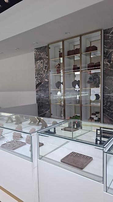 Витрины: Стеклянные витрины. Офисные перегородки. Стеклынные перегородки — 9