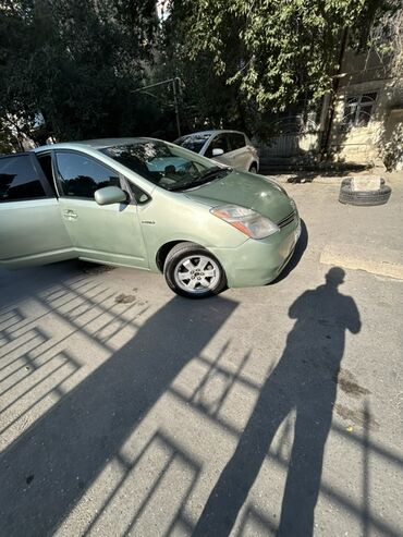 Toyota: Toyota Prius: 1.5 l | 2008 il Hetçbek — 3