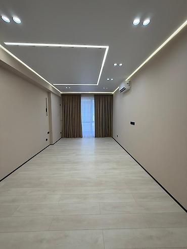 2022: 2 комнаты, 84 м², Золотой квадрат Элитка, 13 этаж, Дизайнерский ремонт — 1