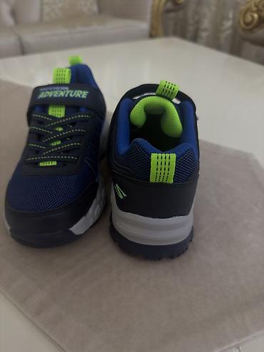 skecher: Məhsul: Skechers Adventure uşaq idman ayaqqabısı - Ölçü: US 1.5 / UK — 3