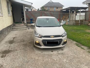 авто в рассрочку электромобиль: Chevrolet Spark: 2018 г., 1 л, Вариатор, Бензин, Хэтчбэк