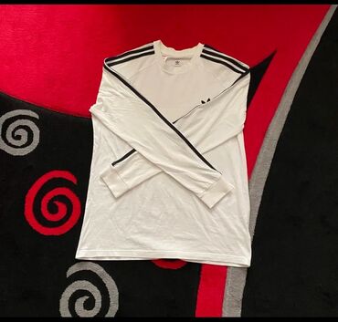 Köynəklər: Kişi Paltarları Satılır. 1 şəkil: razmer 44-46 (S-M); 8 AZN. 2 şəkil -da lalafo.az — 2 Köynəklər: Kişi Paltarları Satılır. 1 şəkil: razmer 44-46 (S-M); 8 AZN. 2 şəkil — 2