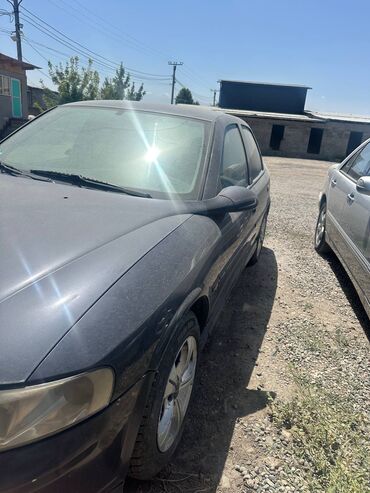 авто с ремонтом: Opel Vectra: 1.8 л, Механика, Бензин, Седан