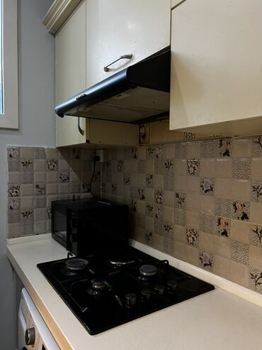 Sifarişlə mətbəx mebeli: Tecili! Metbex mebeli satilir! Ölçüler: uzunluq - 2,60 m, en - 60 sm -da lalafo.az — 17 Sifarişlə mətbəx mebeli: Tecili! Metbex mebeli satilir! Ölçüler: uzunluq - 2,60 m, en - 60 sm — 17