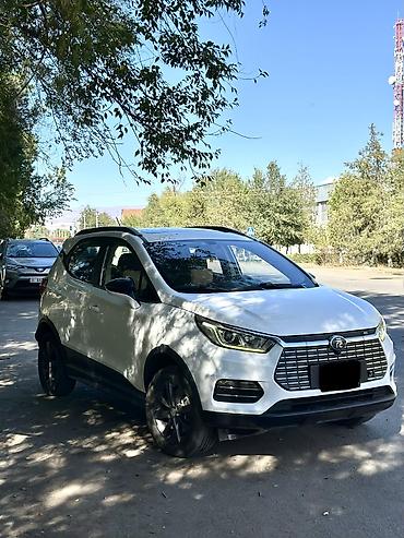 BYD: BYD Yuan: 2019 г., 0.1 л, Вариатор, Электромобиль, Кроссовер — 3