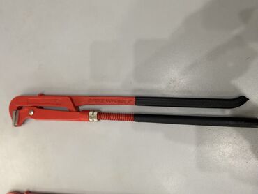 раздвижной ключ: Разводные/трубные ключи (газовые) разных размеров Описание: - Модели