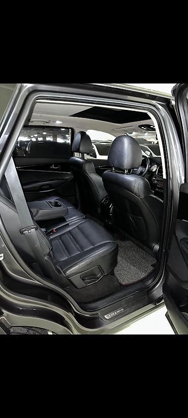 Kia: Kia Sorento: 2018 г., Кроссовер — 13