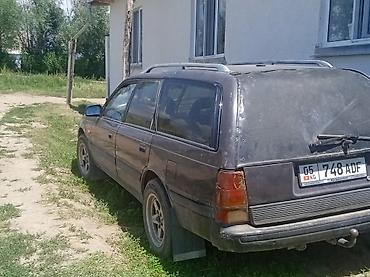 Продажа авто: Mazda 626: 1991 г., 2 л, Механика, Бензин, Универсал — 6