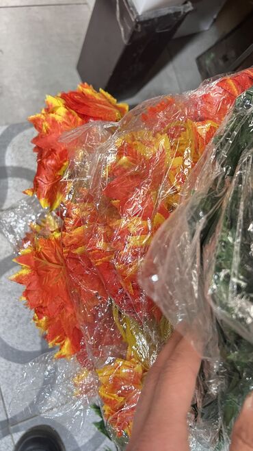 Süni güllər: 2 azn başlayan qiymətlər depodan bi̇r başa satiş suni yarpağ dekor — 7