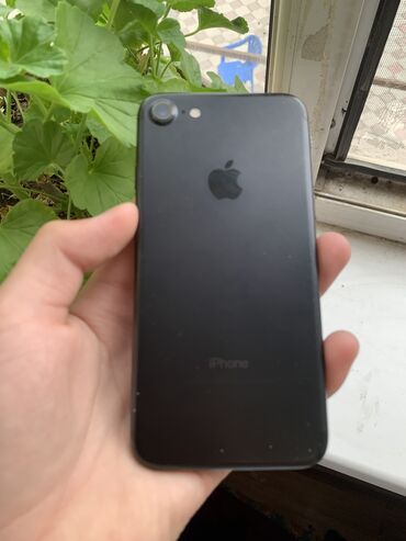 iphone 7: IPhone 7, Б/у, 128 ГБ, Черный, Зарядное устройство, 100 %