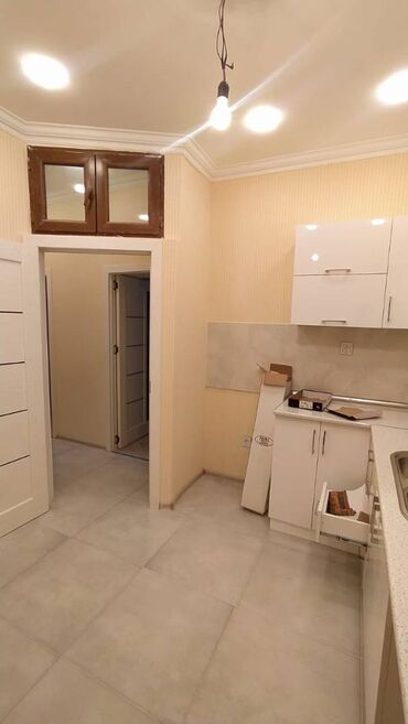 Yeni tikili: 3 otaqlı, Yeni tikili, m. Neftçilər, 64 kv. m — 10