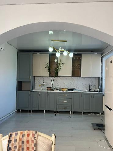 Продажа коттеджей и домов: 🏡 Сатылат | Кожонкул айылы Капиталдык эки кабаттуу үй, 200 м². Жер — 16