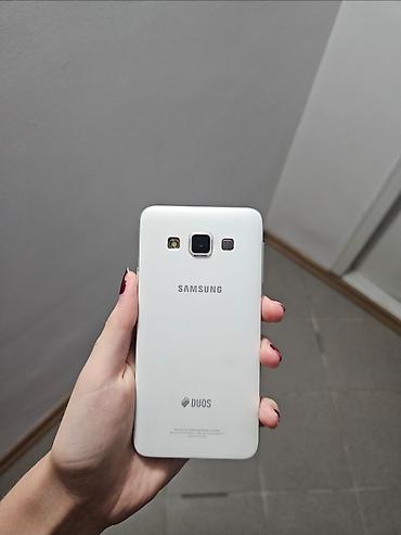 samsung a72: Смартфон Samsung Galaxy A3 (белый цвет) - Тонкий корпус с — 2