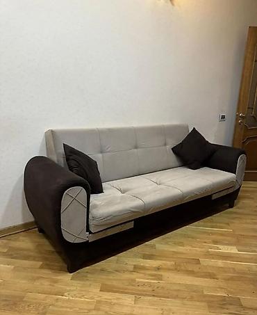 Divan, İşlənmiş, Açılmayan, Bazasız, Parça, Çatdırılma yoxdur