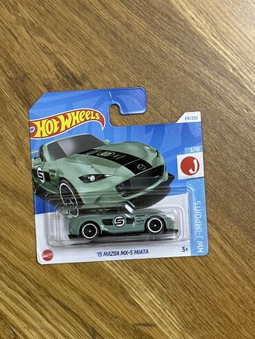 Oyuncaqlar: Hot wheels Mazda Miata MX5 2015 Original Qutu açılmayıb. Real