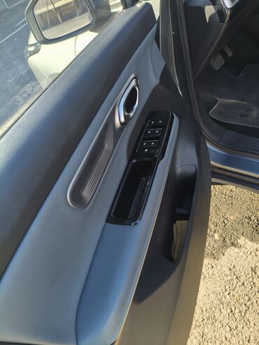 BYD: BYD E2: 2025 г., 0.1 л, Автомат, Электромобиль, Кроссовер — 12