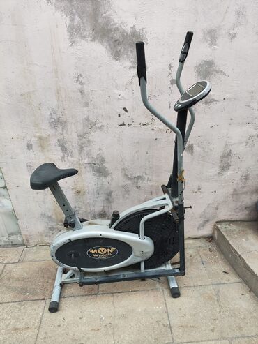 бронзовые подсвечники антиквариат: Idman aleti tam işləkdir. Birce ekrani islemir. Qiymet 90 azn. Unvan