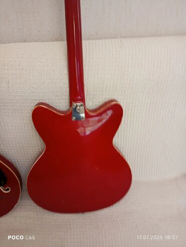 Elektro gitaralar: Elektron gitara, 6 sim, İşlənmiş, Ünvandan götürmə — 8